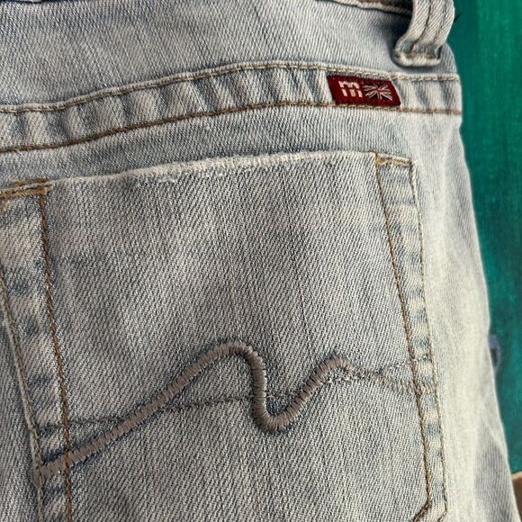 Makers of True Originals Light Blue Jean Shorts - Picture 10 of 16